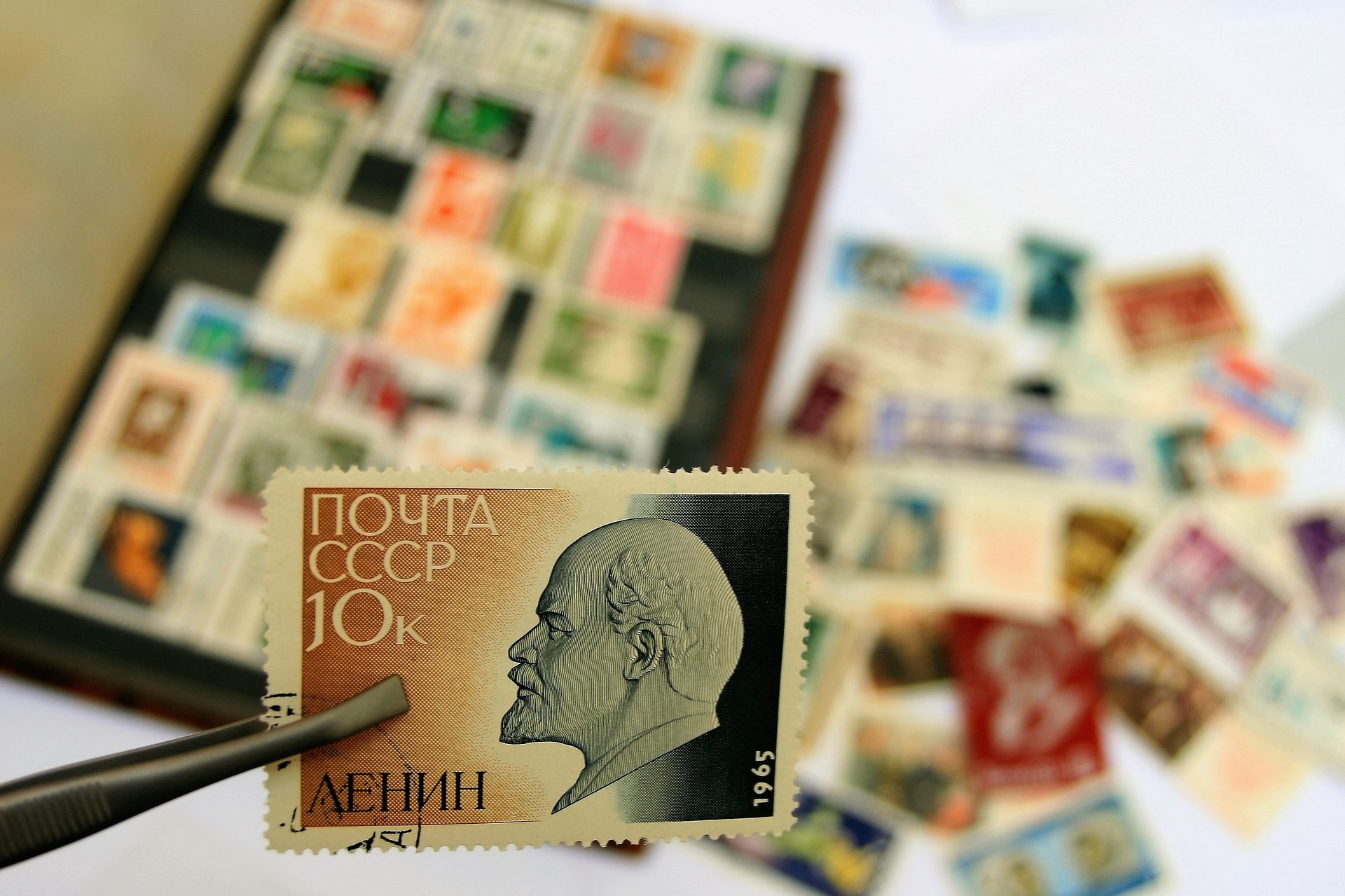 Briefmarken Flohmarkt Tutmondo